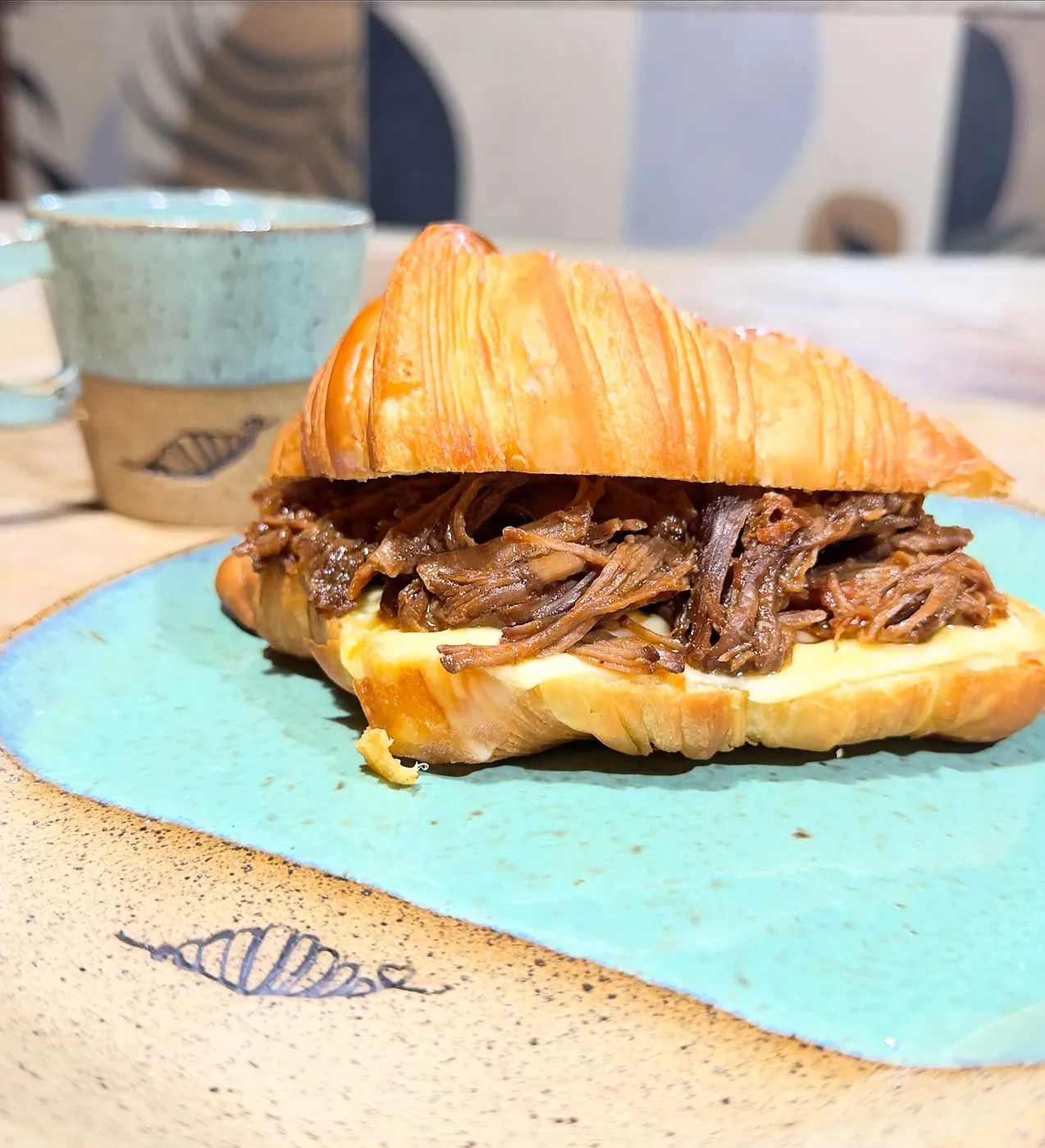 Croissant de carne de panela